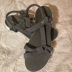 Sketchers Grey Sandals 9